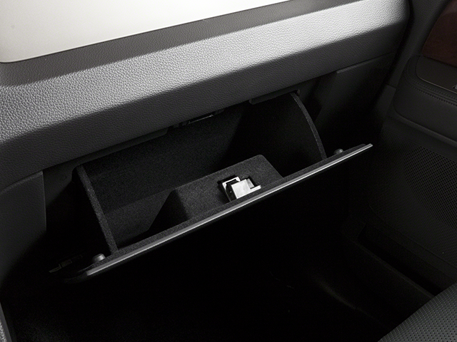 2013 Lincoln Navigator Base