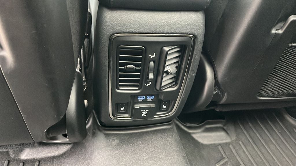 2020 Jeep Grand Cherokee Overland