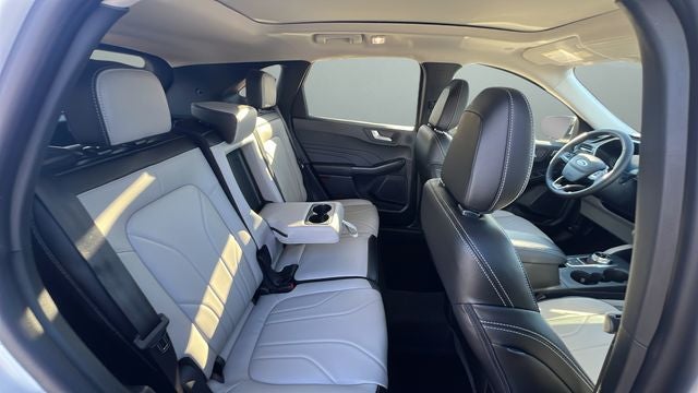 2026 Ford Escape Platinum