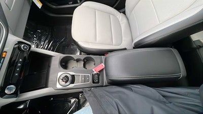 2026 Ford Escape Platinum