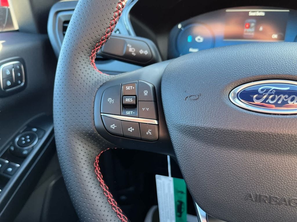 2026 Ford Escape Hybrid ST-Line Select