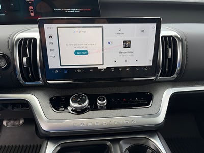 2027 Ford Expedition Tremor