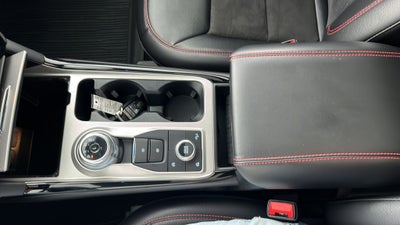 2024 Ford Explorer ST-Line