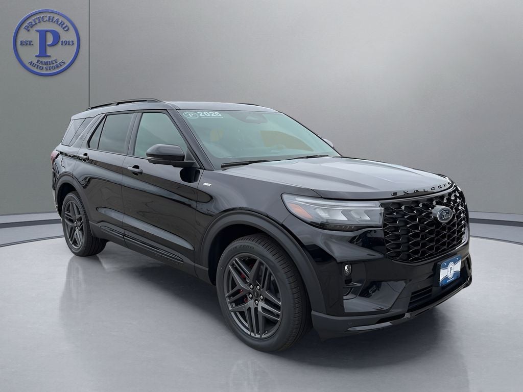 2026 Ford Explorer ST-LINE 4WD's photo