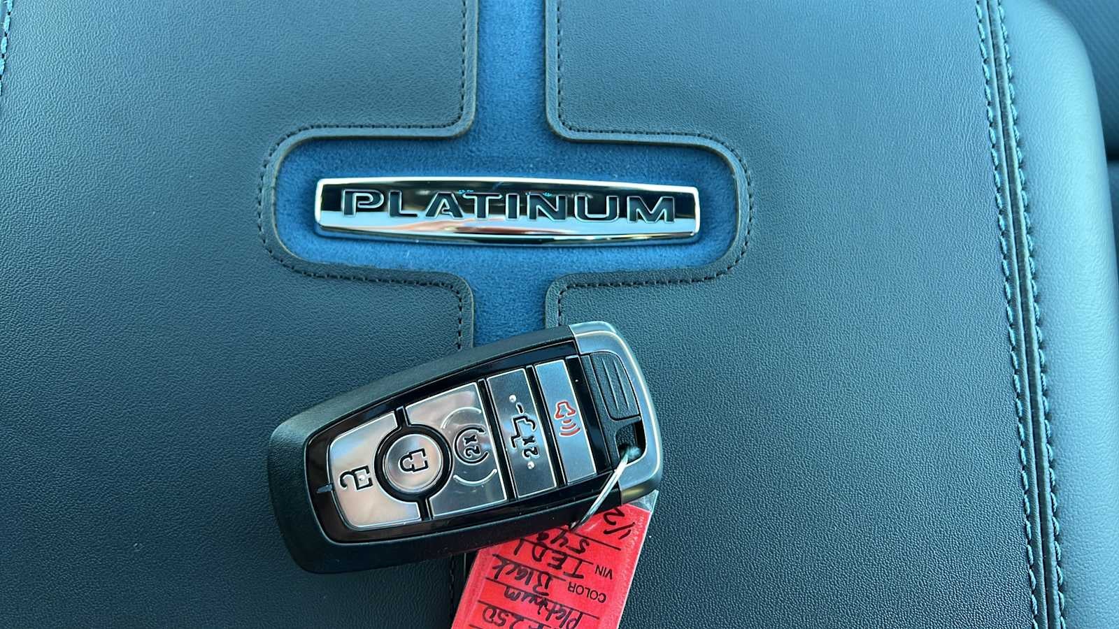 2026 Ford Super Duty F-250 SRW Platinum