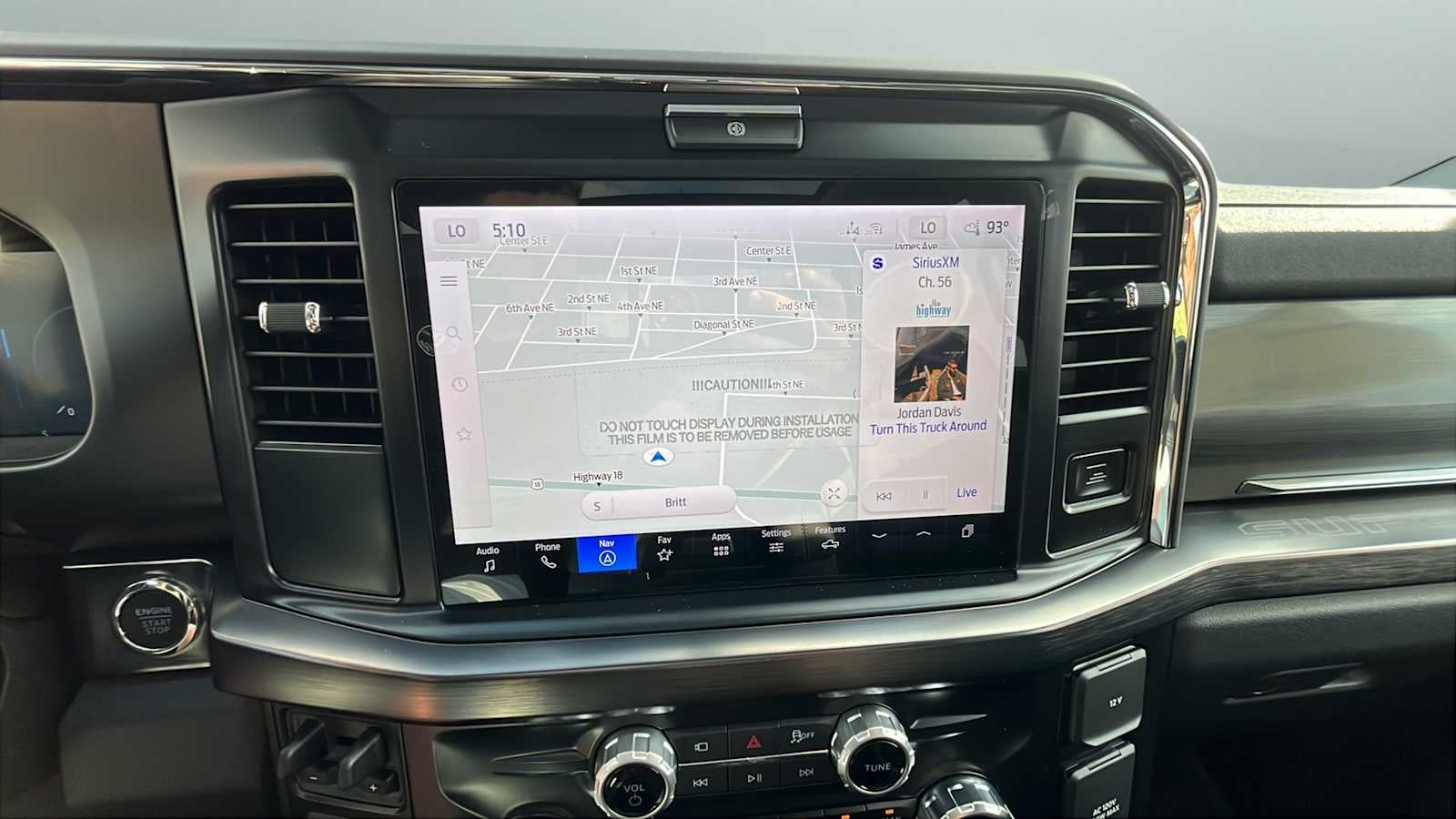 2026 Ford Super Duty F-350 SRW LARIAT