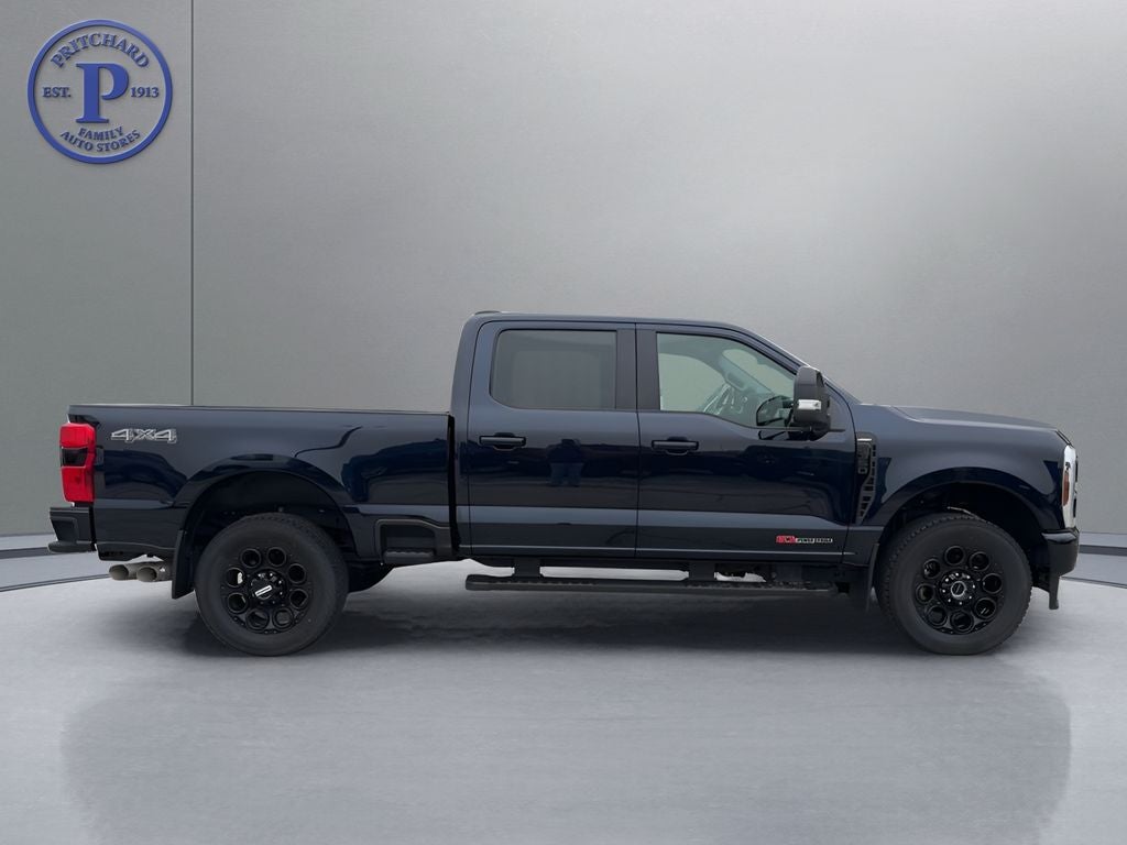 2025 Ford F-350SD Lariat