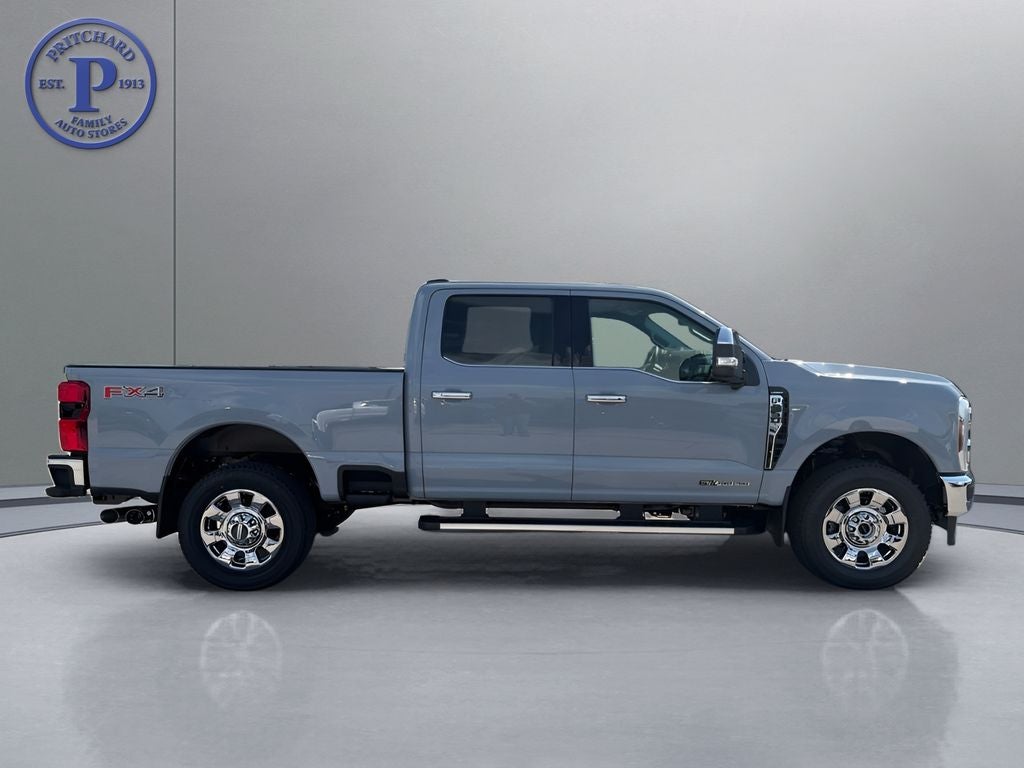 2026 Ford F-350SD Lariat