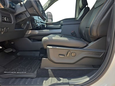 2026 Ford F-350SD Lariat DRW
