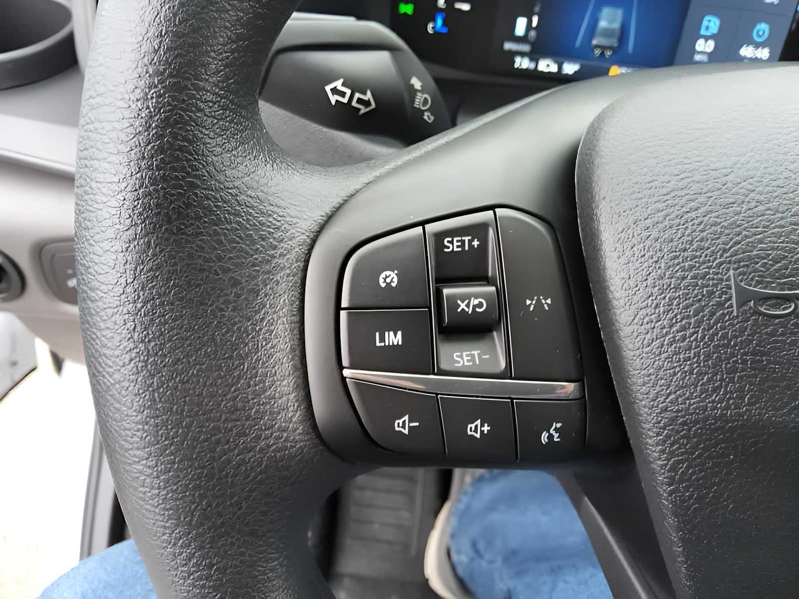 2026 Ford Transit Base