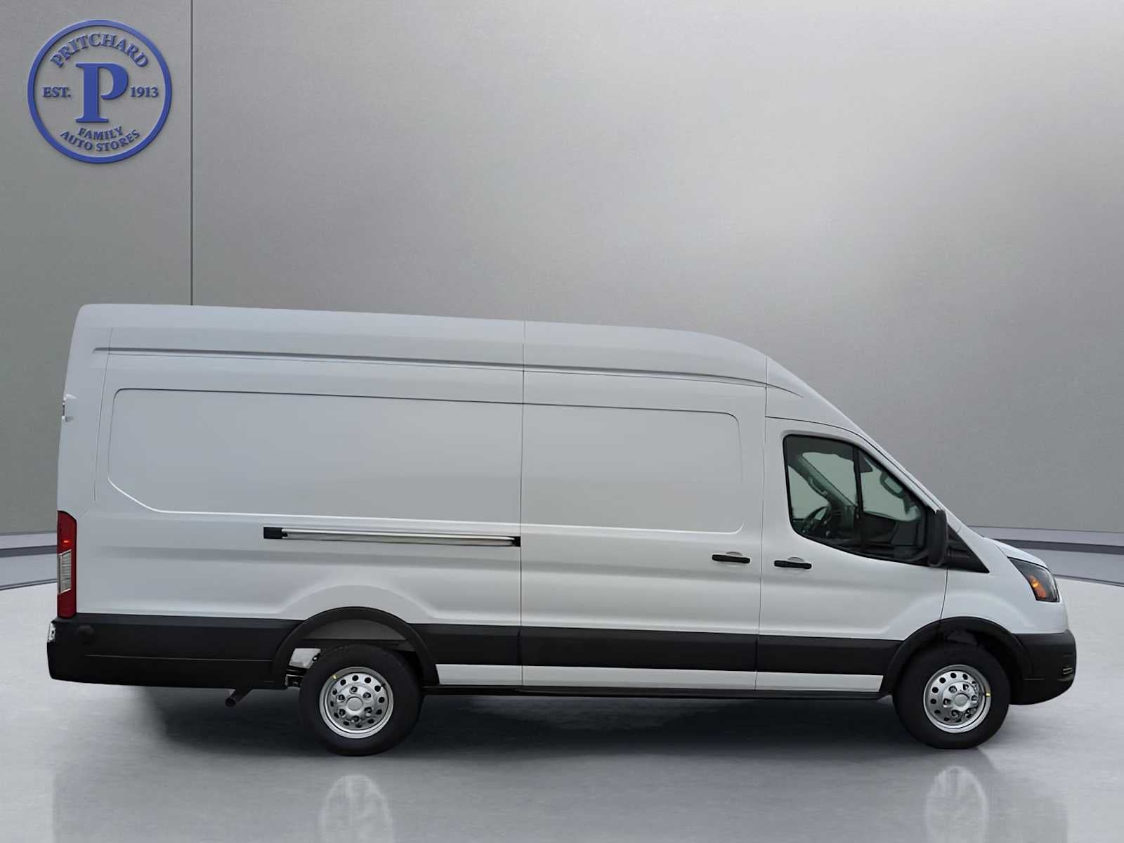 2026 Ford Transit Base