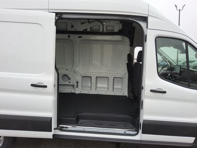 2026 Ford Transit Base