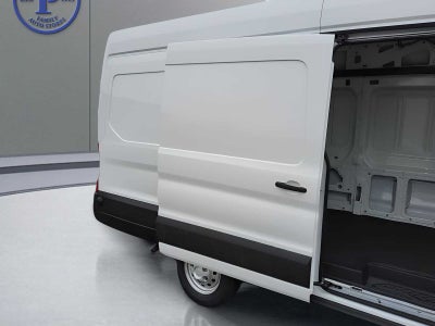 2026 Ford Transit Base