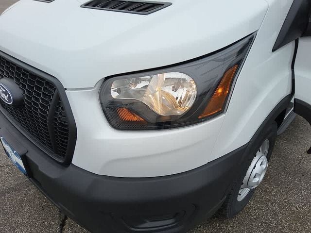 2026 Ford Transit Base