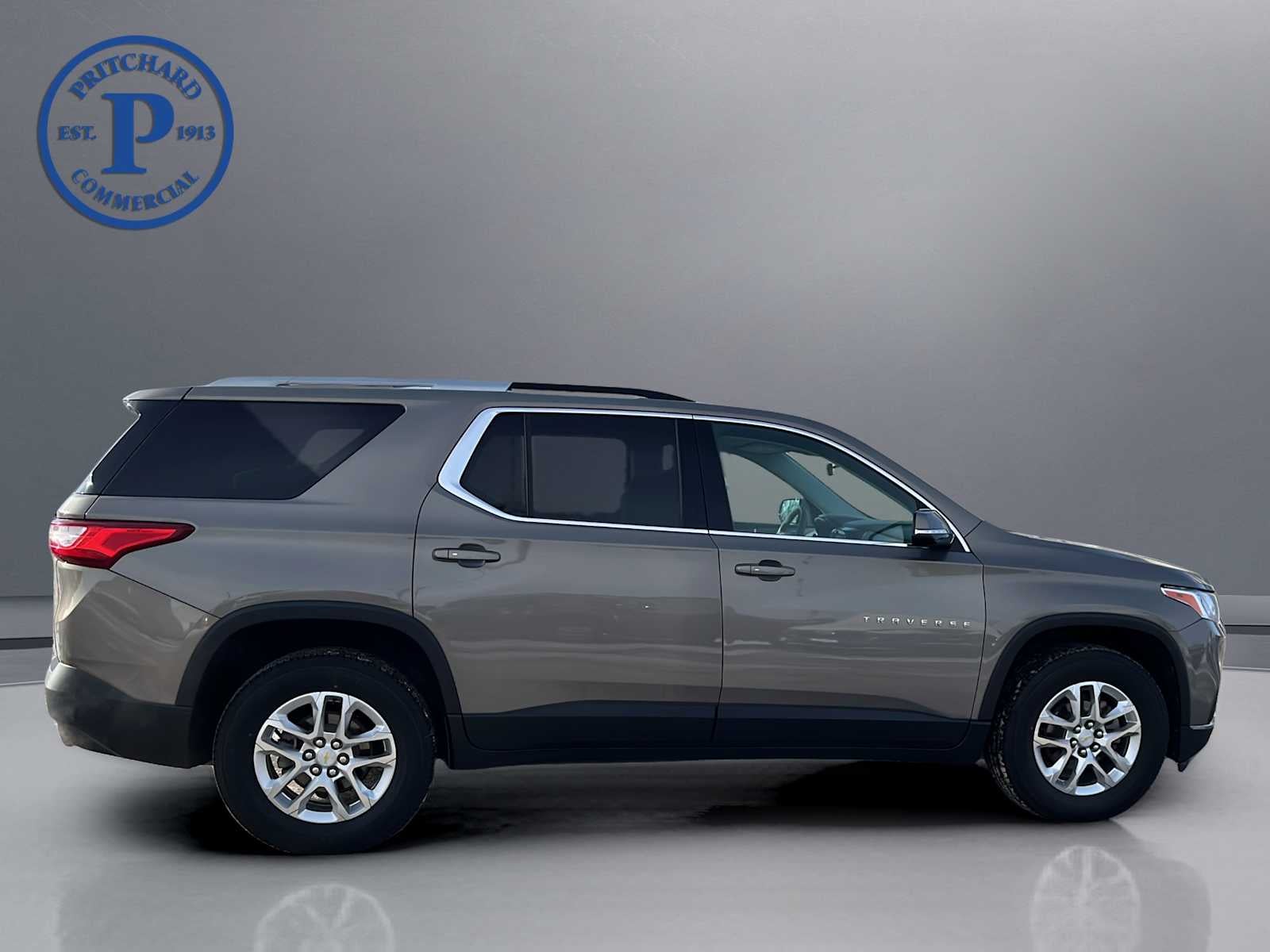 2018 Chevrolet Traverse LT Cloth