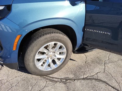 2025 Chevrolet Suburban Premier