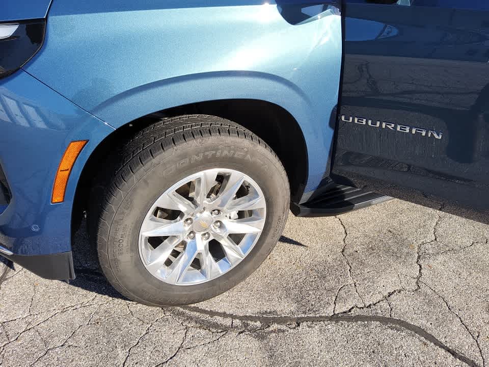 2025 Chevrolet Suburban Premier