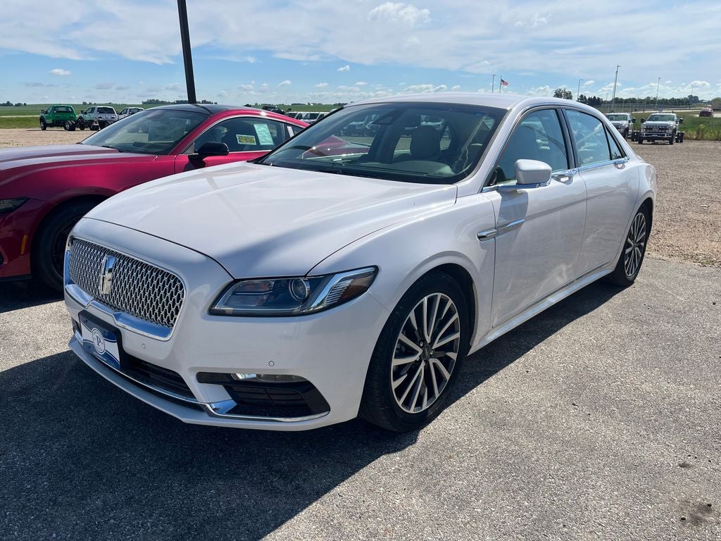 2019 Lincoln Continental Select