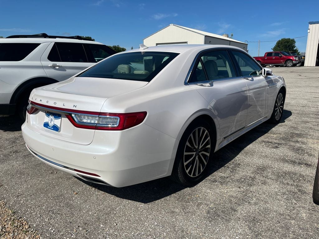 2019 Lincoln Continental Select