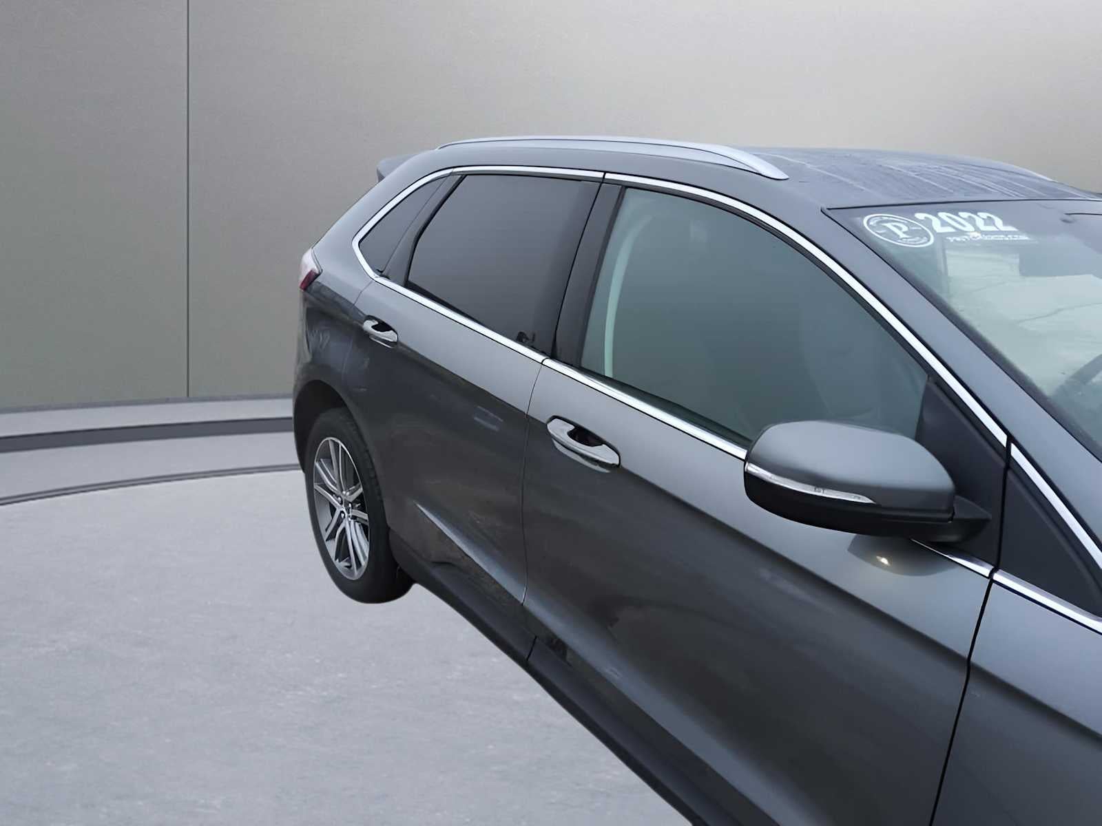 2022 Ford Edge Titanium