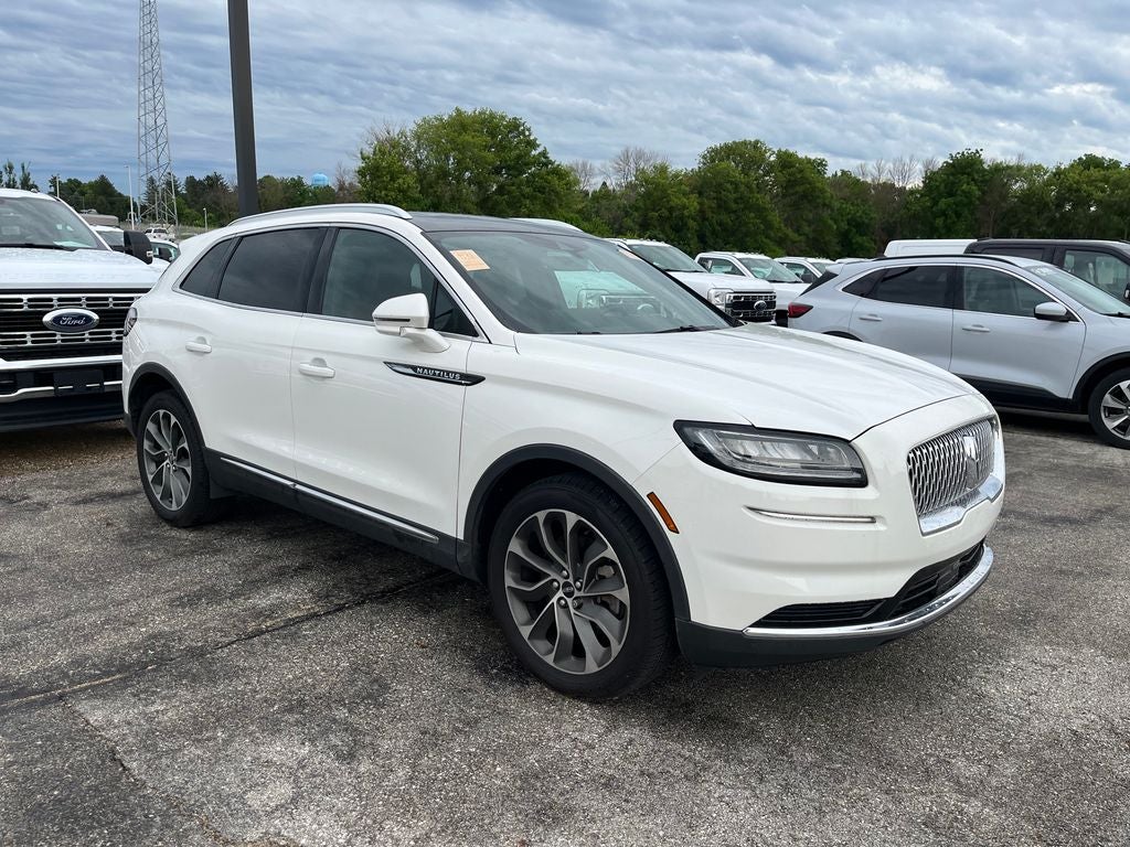 2022 Lincoln Nautilus Reserve