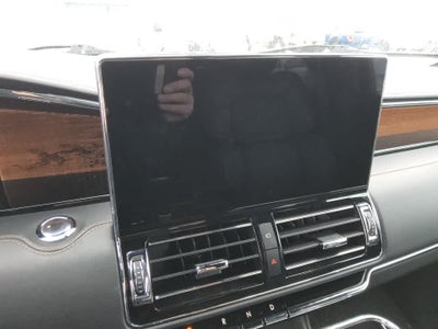 2023 Lincoln Navigator Black Label