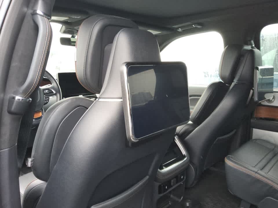 2023 Lincoln Navigator Black Label