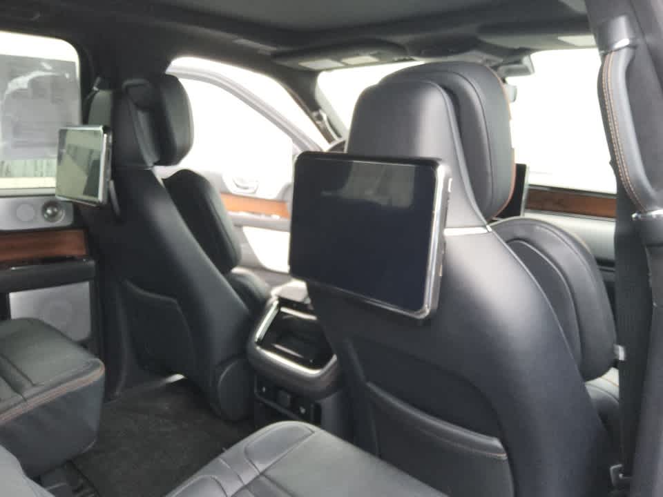 2023 Lincoln Navigator Black Label