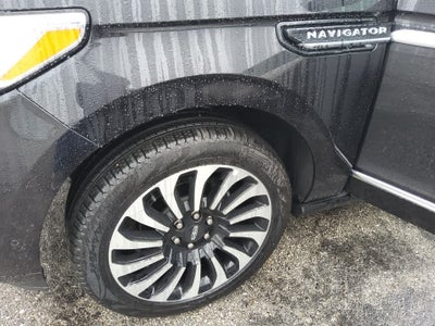 2023 Lincoln Navigator Black Label