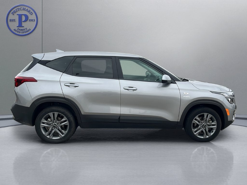 2023 Kia Seltos LX