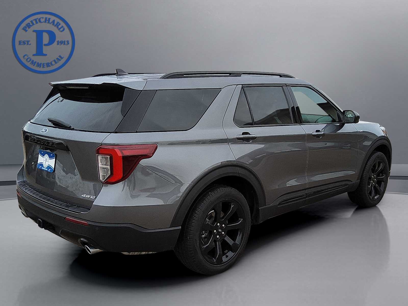 2022 Ford Explorer ST-Line