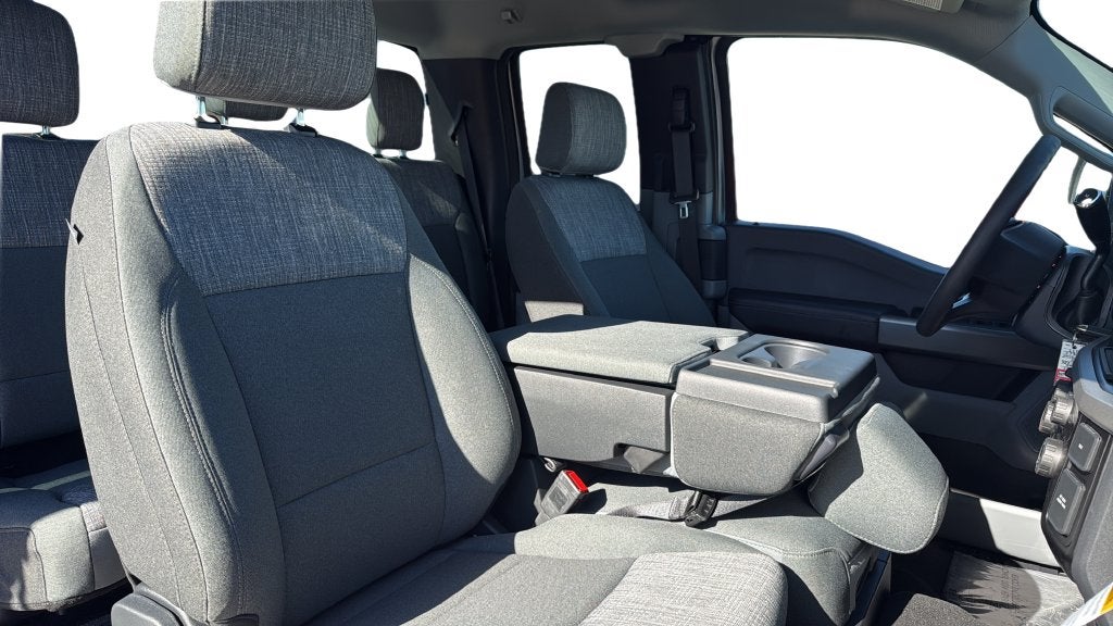 2027 Ford F-250SD XLT