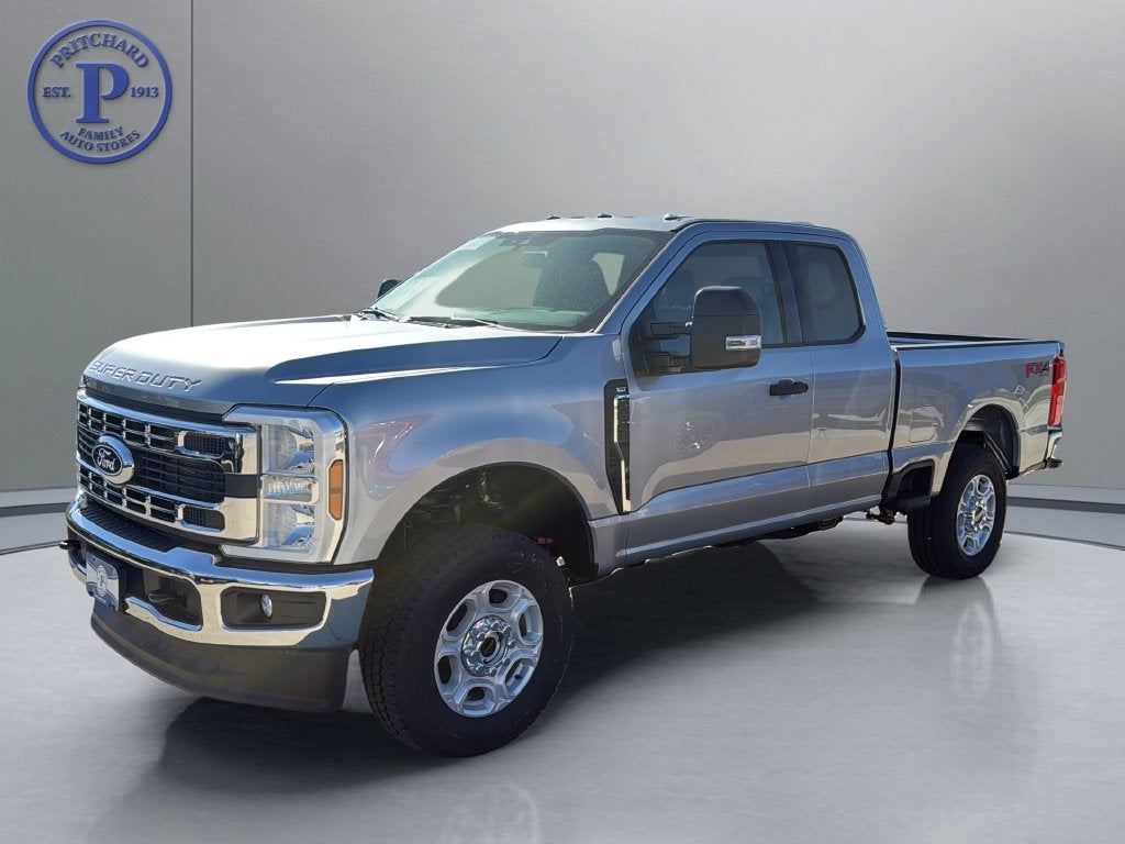 2027 Ford F-250SD XLT