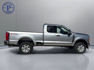 2027 Ford F-250SD XLT