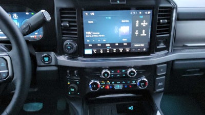 2026 Ford Super Duty F-350 SRW Platinum