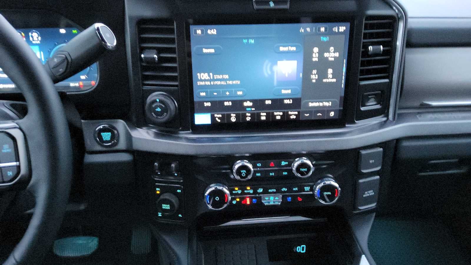 2026 Ford Super Duty F-350 SRW Platinum