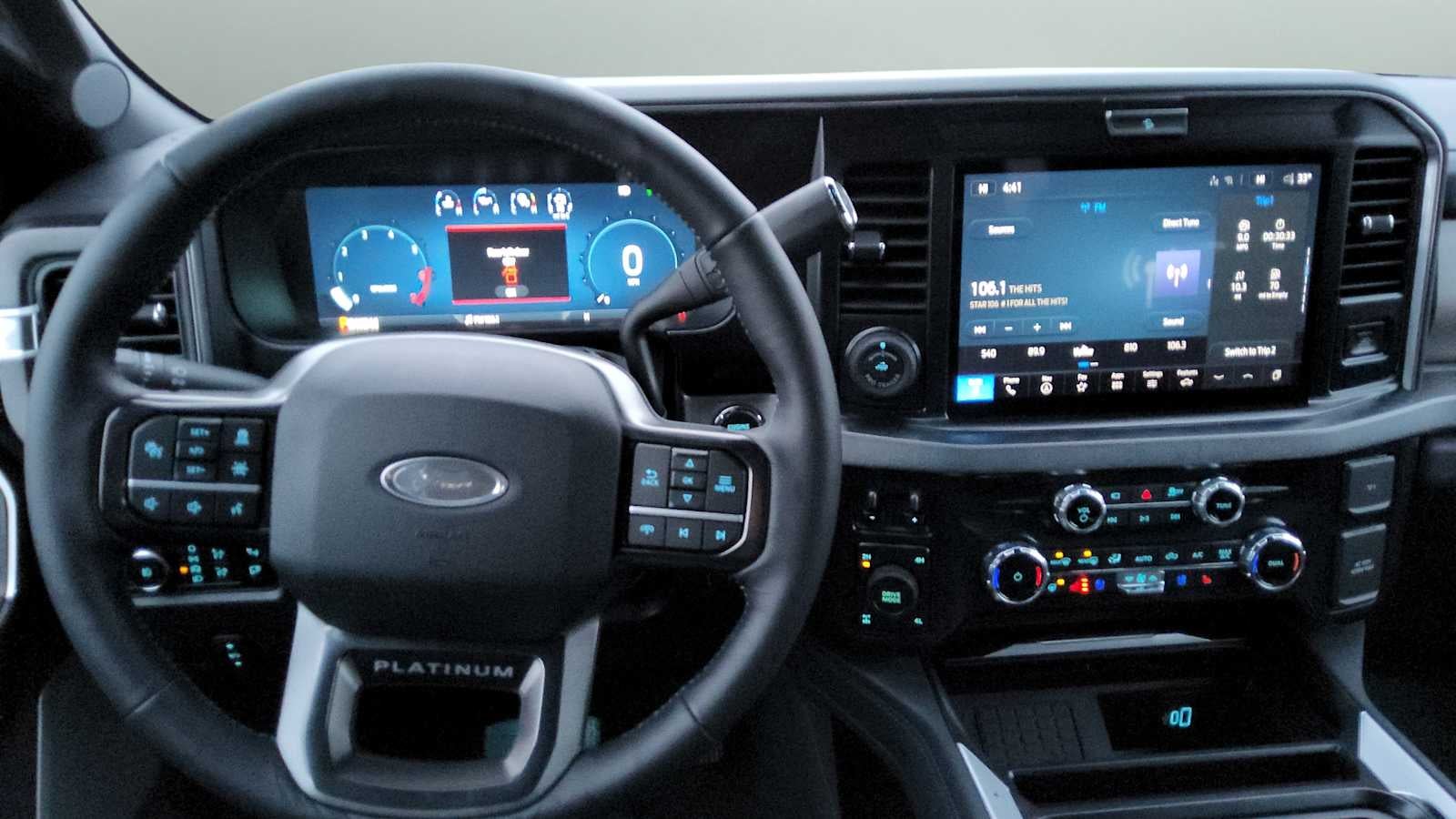 2026 Ford Super Duty F-350 SRW Platinum