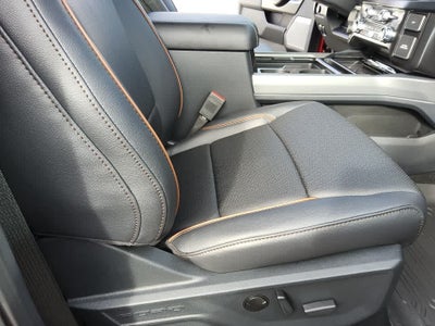 2026 Ford Super Duty F-350 SRW LARIAT