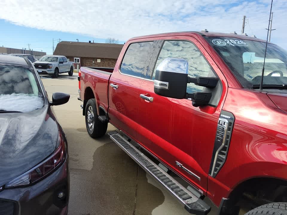 2026 Ford Super Duty F-350 SRW LARIAT