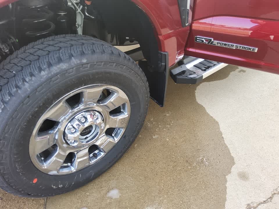 2026 Ford Super Duty F-350 SRW LARIAT