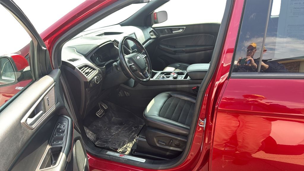 2022 Ford Edge ST Line