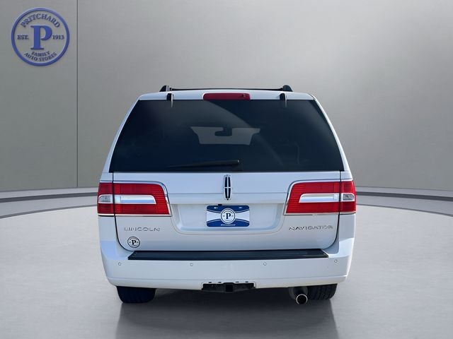 2013 Lincoln Navigator Base